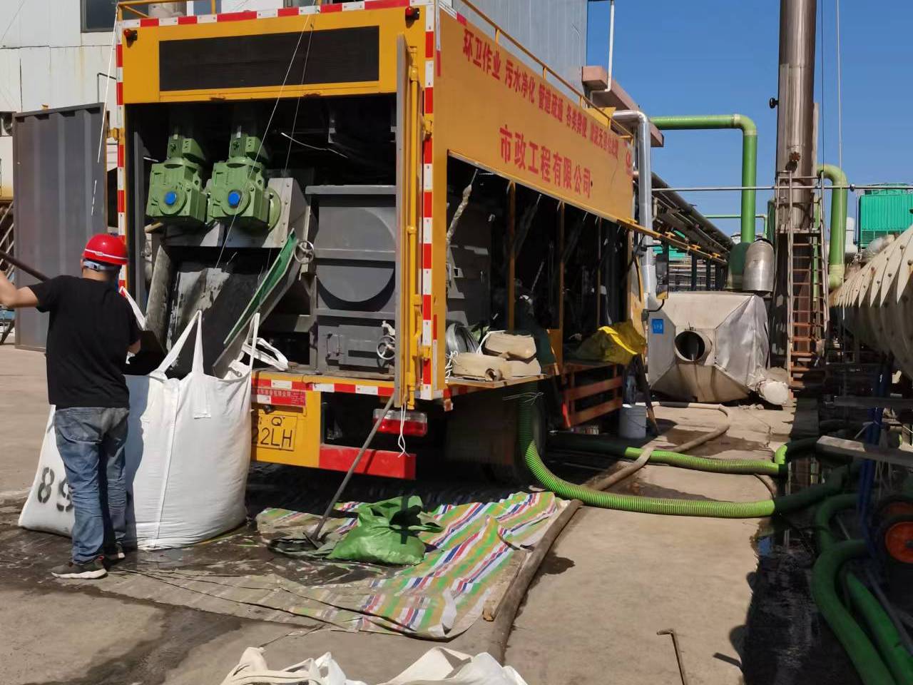 慈溪淤泥压干处理